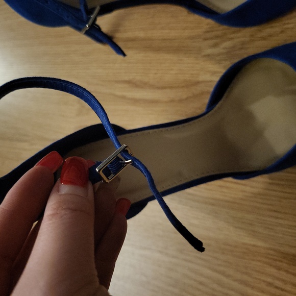forever21 blue strappy pointy toe heels size 6.5 - Picture 3 of 6